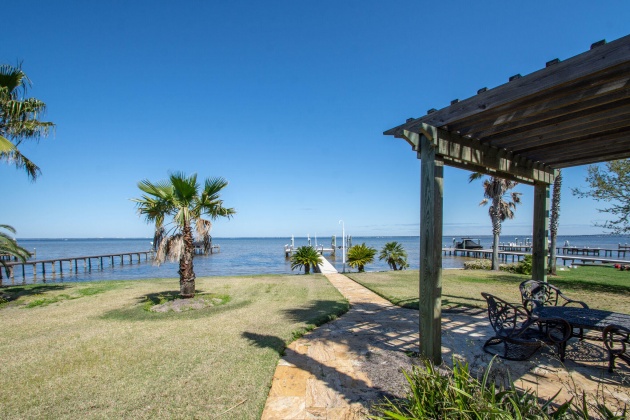 Destin, Florida 32541, 4 Bedrooms Bedrooms, ,5 BathroomsBathrooms,Residential,For Sale,Sand Myrtle,867469