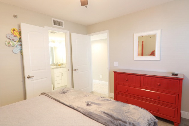 Miramar Beach, Florida 32550, 2 Bedrooms Bedrooms, ,2 BathroomsBathrooms,Residential,For Sale,Main Sail,867502