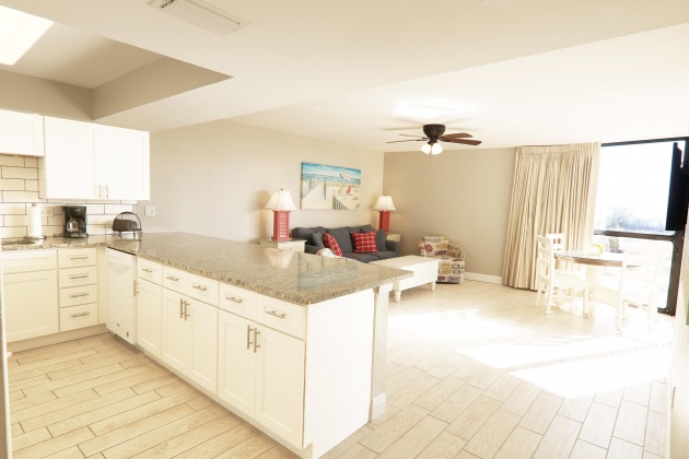 Miramar Beach, Florida 32550, 2 Bedrooms Bedrooms, ,2 BathroomsBathrooms,Residential,For Sale,Main Sail,867502
