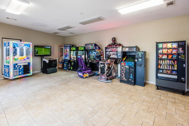 Miramar Beach, Florida 32550, 2 Bedrooms Bedrooms, ,2 BathroomsBathrooms,Residential,For Sale,Main Sail,867502