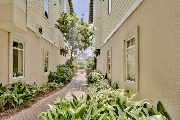 Santa Rosa Beach, Florida 32459, 1 Bedroom Bedrooms, ,2 BathroomsBathrooms,Residential,For Sale,Co Highway 30-A,863139