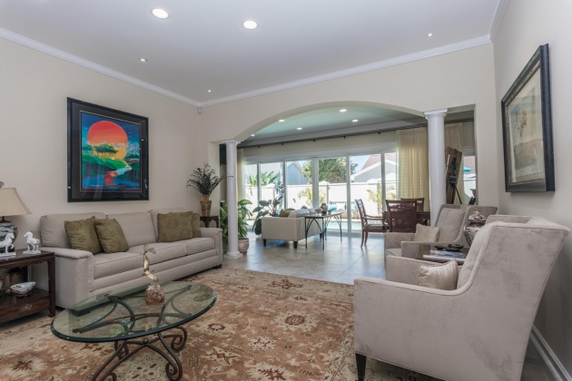 Panama City Beach, Florida 32413, 2 Bedrooms Bedrooms, ,4 BathroomsBathrooms,Residential,For Sale,Seaclusion,867518