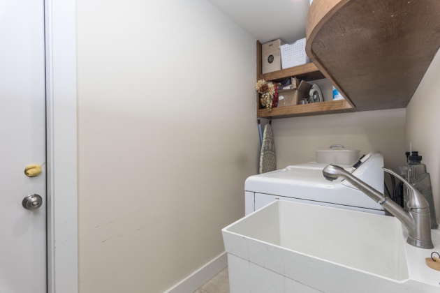 Panama City Beach, Florida 32413, 2 Bedrooms Bedrooms, ,4 BathroomsBathrooms,Residential,For Sale,Seaclusion,867518