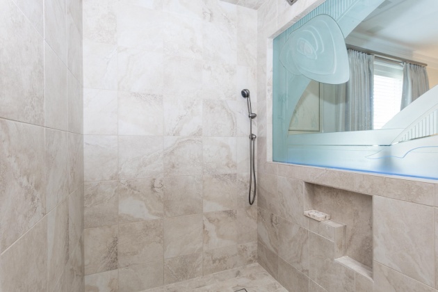 Panama City Beach, Florida 32413, 2 Bedrooms Bedrooms, ,4 BathroomsBathrooms,Residential,For Sale,Seaclusion,867518