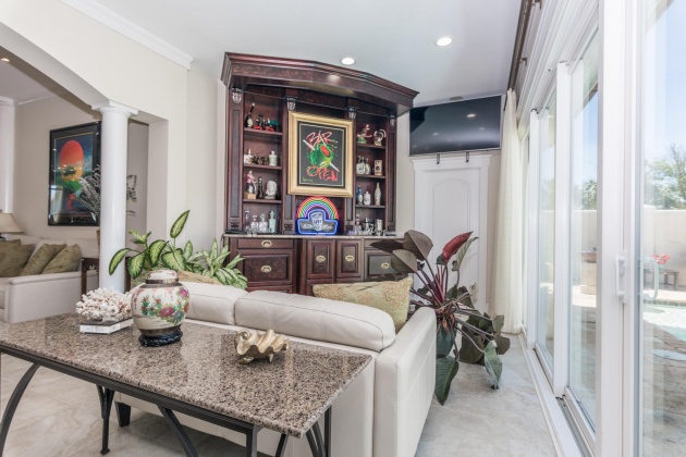 Panama City Beach, Florida 32413, 2 Bedrooms Bedrooms, ,4 BathroomsBathrooms,Residential,For Sale,Seaclusion,867518