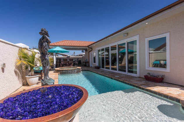 Panama City Beach, Florida 32413, 2 Bedrooms Bedrooms, ,4 BathroomsBathrooms,Residential,For Sale,Seaclusion,867518