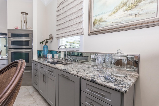 Panama City Beach, Florida 32413, 2 Bedrooms Bedrooms, ,4 BathroomsBathrooms,Residential,For Sale,Seaclusion,867518