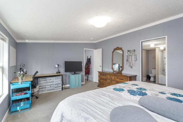 Defuniak Springs, Florida 32433, 4 Bedrooms Bedrooms, ,2 BathroomsBathrooms,Residential,For Sale,Blue Ridge,867520