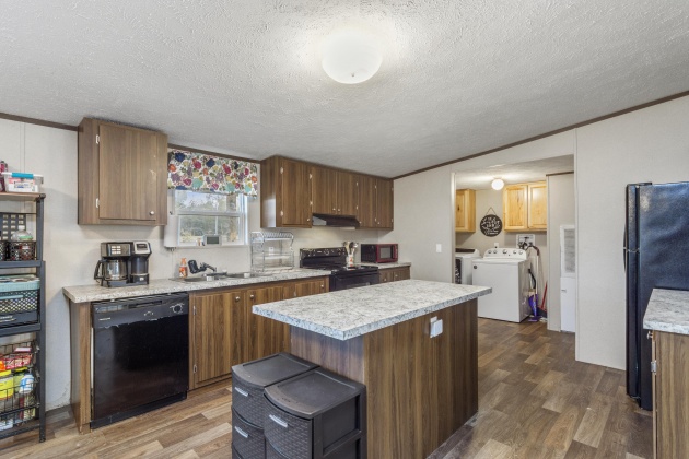Defuniak Springs, Florida 32433, 4 Bedrooms Bedrooms, ,2 BathroomsBathrooms,Residential,For Sale,Blue Ridge,867520