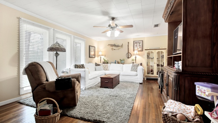 Freeport, Florida 32439, 3 Bedrooms Bedrooms, ,2 BathroomsBathrooms,Residential,For Sale,331 Business,867552
