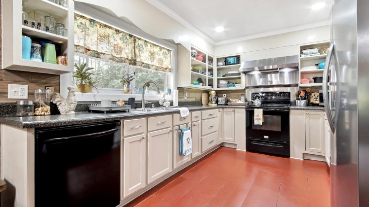 Freeport, Florida 32439, 3 Bedrooms Bedrooms, ,2 BathroomsBathrooms,Residential,For Sale,331 Business,867552