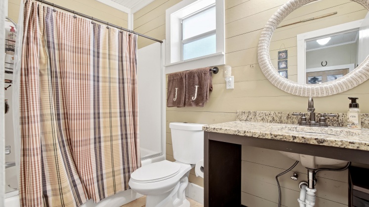 Freeport, Florida 32439, 3 Bedrooms Bedrooms, ,2 BathroomsBathrooms,Residential,For Sale,331 Business,867552