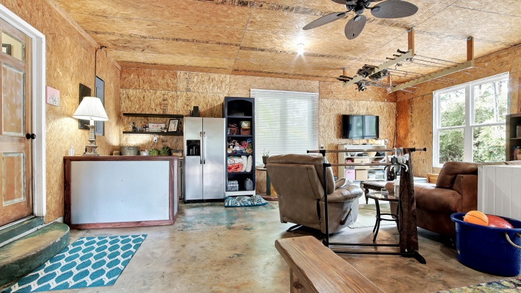 Freeport, Florida 32439, 3 Bedrooms Bedrooms, ,2 BathroomsBathrooms,Residential,For Sale,331 Business,867552