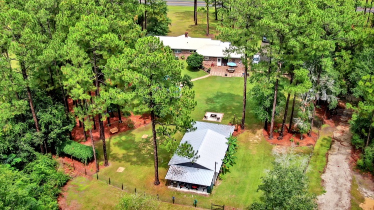 Freeport, Florida 32439, 3 Bedrooms Bedrooms, ,2 BathroomsBathrooms,Residential,For Sale,331 Business,867552