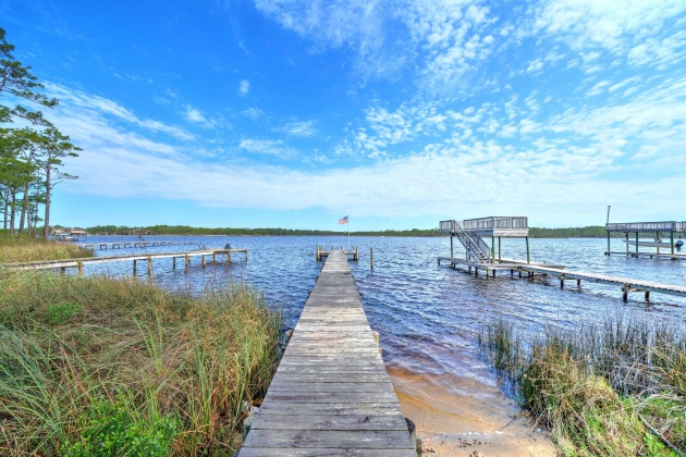 Panama City Beach, Florida 32413, 3 Bedrooms Bedrooms, ,2 BathroomsBathrooms,Residential,For Sale,Lakeside,867636