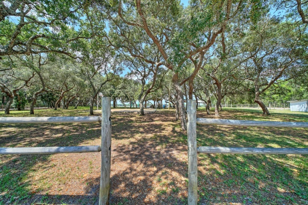 Panama City Beach, Florida 32413, 3 Bedrooms Bedrooms, ,2 BathroomsBathrooms,Residential,For Sale,Lakeside,867636