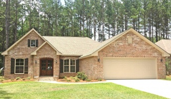 Defuniak Springs, Florida 32433, 3 Bedrooms Bedrooms, ,2 BathroomsBathrooms,Residential,For Sale,Lake Holley,867625