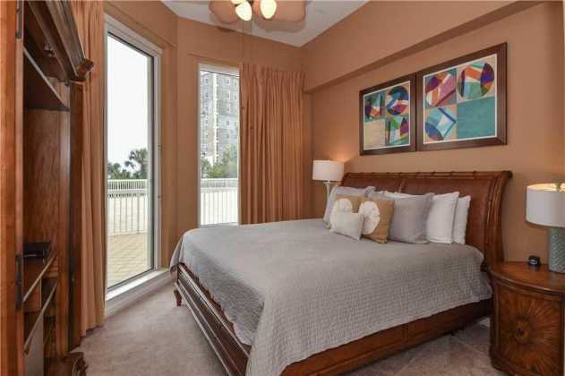 Destin, Florida 32541, 2 Bedrooms Bedrooms, ,3 BathroomsBathrooms,Residential,For Sale,Emerald Coast,867760