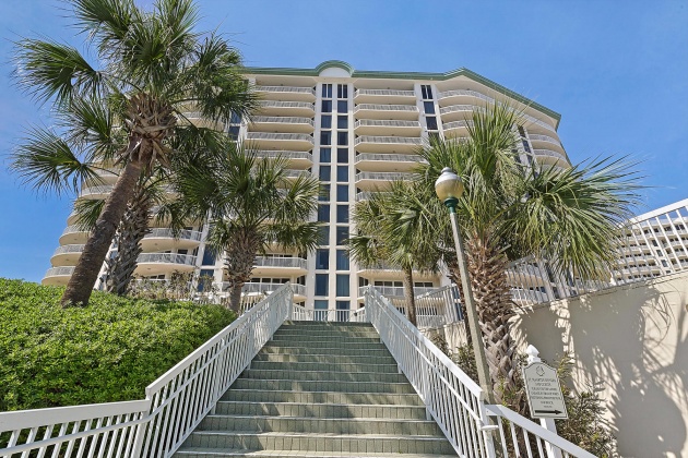 Destin, Florida 32541, 2 Bedrooms Bedrooms, ,3 BathroomsBathrooms,Residential,For Sale,Emerald Coast,867760