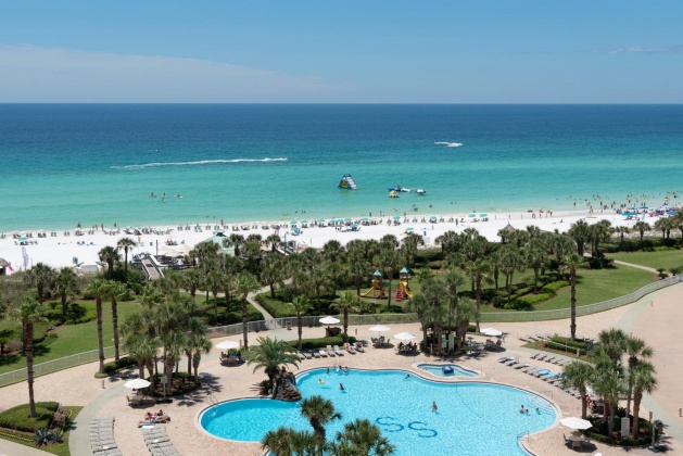 Destin, Florida 32541, 2 Bedrooms Bedrooms, ,3 BathroomsBathrooms,Residential,For Sale,Emerald Coast,867760