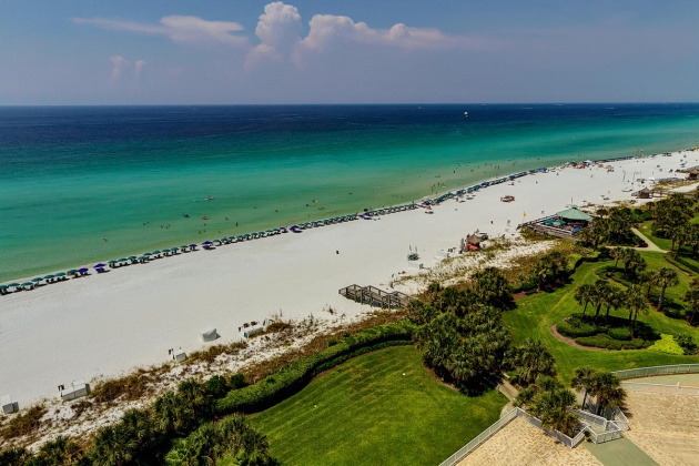 Destin, Florida 32541, 2 Bedrooms Bedrooms, ,3 BathroomsBathrooms,Residential,For Sale,Emerald Coast,867760