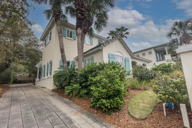 Miramar Beach, Florida 32550, 3 Bedrooms Bedrooms, ,3 BathroomsBathrooms,Residential,For Sale,Rue Caribe,867754