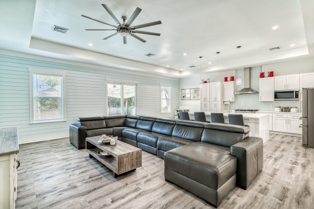 Miramar Beach, Florida 32550, 4 Bedrooms Bedrooms, ,3 BathroomsBathrooms,Residential,For Sale,Shore,867828