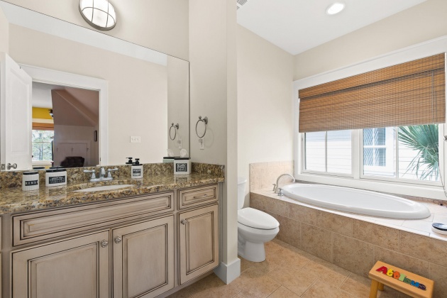 Santa Rosa Beach, Florida 32459, 3 Bedrooms Bedrooms, ,4 BathroomsBathrooms,Residential,For Sale,Cypress,866363