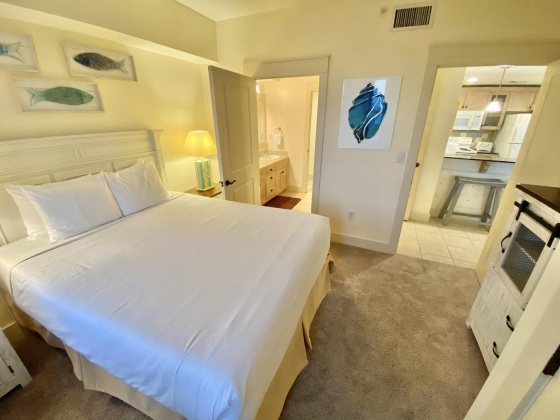 Miramar Beach, Florida 32550, 2 Bedrooms Bedrooms, ,2 BathroomsBathrooms,Residential,For Sale,Baytowne Wharf,867895