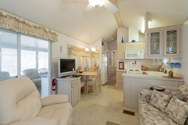 Miramar Beach, Florida 32550, 2 Bedrooms Bedrooms, ,1 BathroomBathrooms,Residential,For Sale,Bradley,867928
