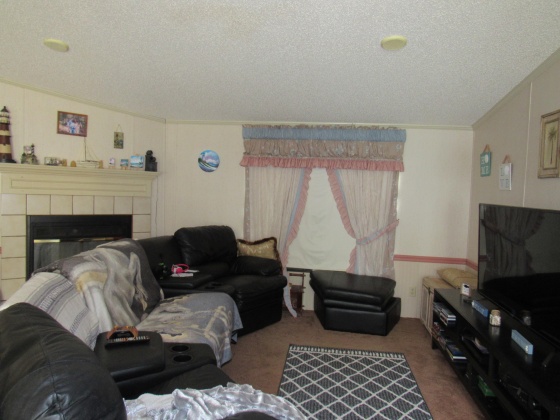 Ponce De Leon, Florida 32455, 3 Bedrooms Bedrooms, ,2 BathroomsBathrooms,Residential,For Sale,Camp Adams Rd,867942