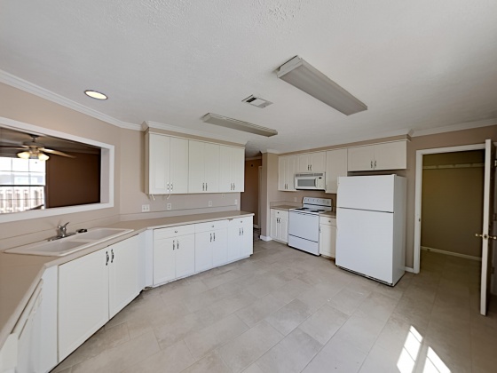 Panama City, Florida 32404, 3 Bedrooms Bedrooms, ,2 BathroomsBathrooms,Residential,For Sale,Charlotte,867960