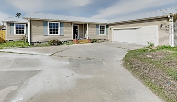 Panama City, Florida 32404, 3 Bedrooms Bedrooms, ,2 BathroomsBathrooms,Residential,For Sale,Charlotte,867960