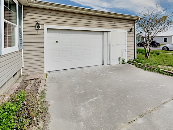 Panama City, Florida 32404, 3 Bedrooms Bedrooms, ,2 BathroomsBathrooms,Residential,For Sale,Charlotte,867960