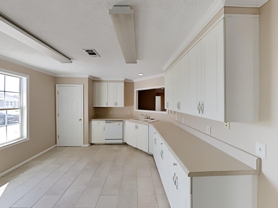 Panama City, Florida 32404, 3 Bedrooms Bedrooms, ,2 BathroomsBathrooms,Residential,For Sale,Charlotte,867960