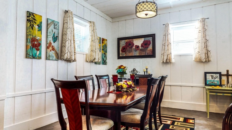 Ponce De Leon, Florida 32455, 4 Bedrooms Bedrooms, ,4 BathroomsBathrooms,Residential,For Sale,Byrd,857738