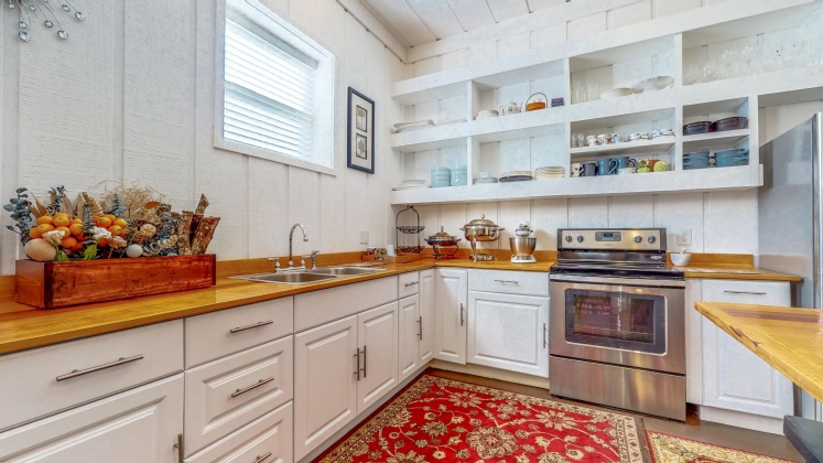 Ponce De Leon, Florida 32455, 4 Bedrooms Bedrooms, ,4 BathroomsBathrooms,Residential,For Sale,Byrd,857738