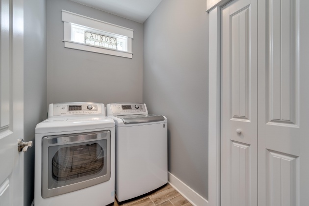 Panama City Beach, Florida 32413, 3 Bedrooms Bedrooms, ,2 BathroomsBathrooms,Residential,For Sale,Paradise,868176