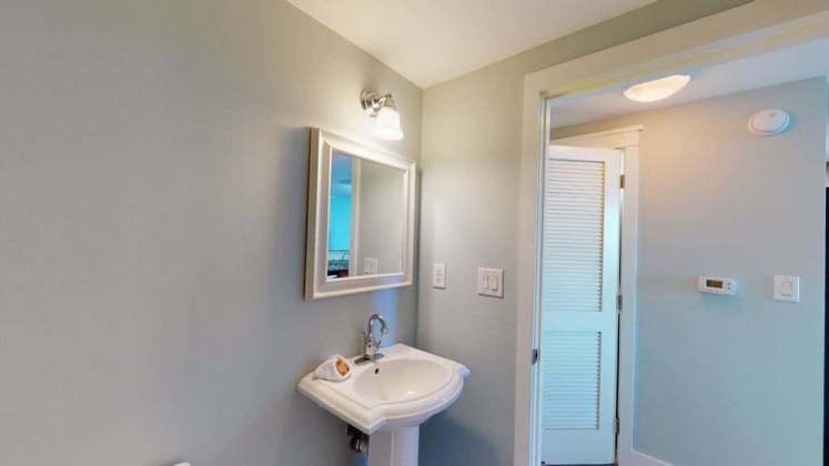 Fort Walton Beach, Florida 32548, 1 Bedroom Bedrooms, ,2 BathroomsBathrooms,Residential,For Sale,Santa Rosa,868194