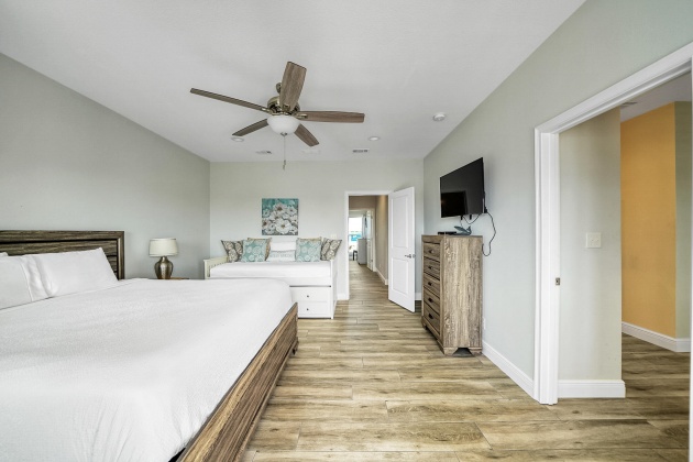 Navarre, Florida 32566, 5 Bedrooms Bedrooms, ,5 BathroomsBathrooms,Residential,For Sale,White Sands,868087