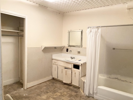 Chipley, Florida 32428, 3 Bedrooms Bedrooms, ,3 BathroomsBathrooms,Residential,For Sale,Wells,866043