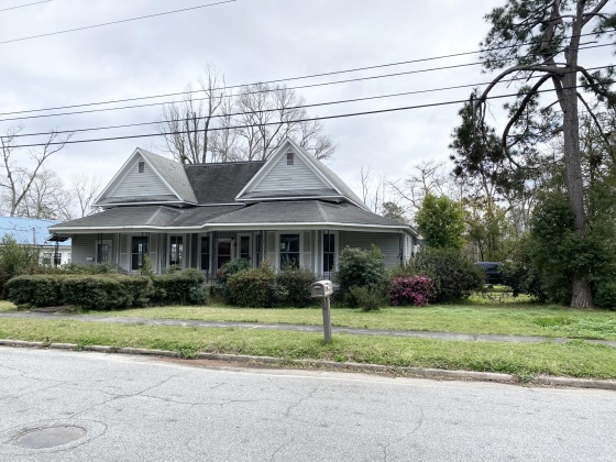 Chipley, Florida 32428, 3 Bedrooms Bedrooms, ,3 BathroomsBathrooms,Residential,For Sale,Wells,866043