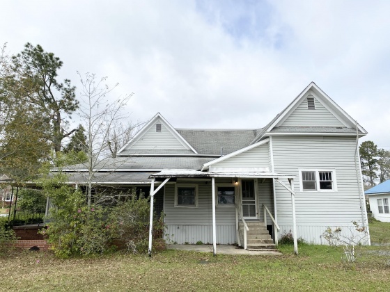 Chipley, Florida 32428, 3 Bedrooms Bedrooms, ,3 BathroomsBathrooms,Residential,For Sale,Wells,866043
