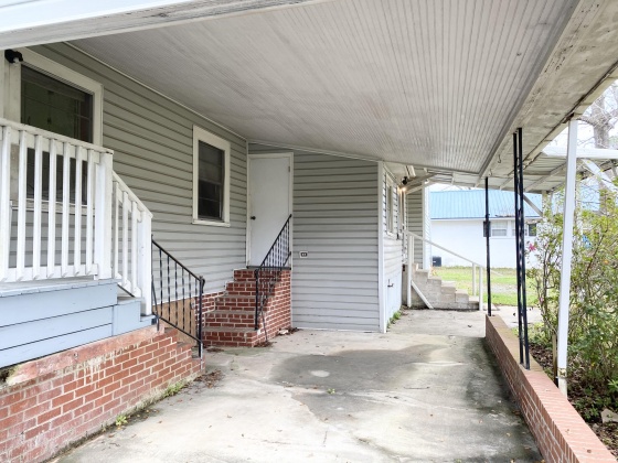 Chipley, Florida 32428, 3 Bedrooms Bedrooms, ,3 BathroomsBathrooms,Residential,For Sale,Wells,866043