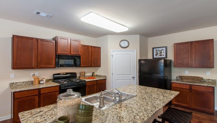 Freeport, Florida 32439, 5 Bedrooms Bedrooms, ,3 BathroomsBathrooms,Residential,For Sale,Earl Godwin,868364