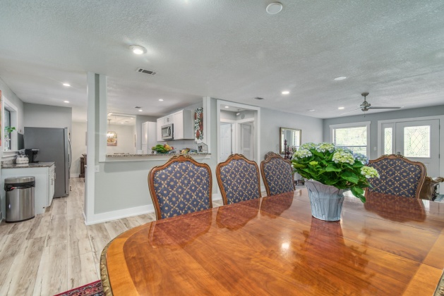 Miramar Beach, Florida 32550, 5 Bedrooms Bedrooms, ,4 BathroomsBathrooms,Residential,For Sale,Bayshore,868376