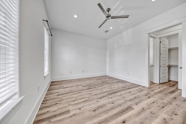 Miramar Beach, Florida 32550, 4 Bedrooms Bedrooms, ,4 BathroomsBathrooms,Residential,For Sale,Lakeland,868384