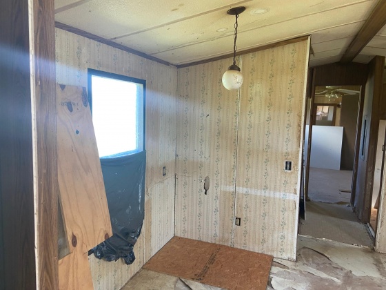 Defuniak Springs, Florida 32433, 3 Bedrooms Bedrooms, ,2 BathroomsBathrooms,Residential,For Sale,Punch Bowl,855374