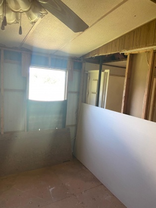 Defuniak Springs, Florida 32433, 3 Bedrooms Bedrooms, ,2 BathroomsBathrooms,Residential,For Sale,Punch Bowl,855374