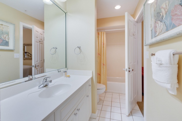 Miramar Beach, Florida 32550, 2 Bedrooms Bedrooms, ,2 BathroomsBathrooms,Residential,For Sale,Monaco,868416